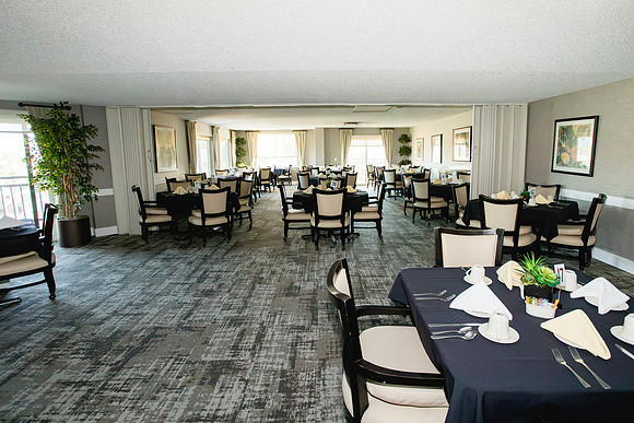 Main Dining Room Empty7