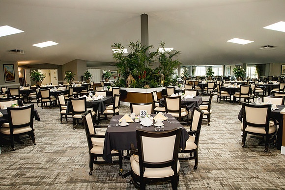 Main Dining Room Empty13