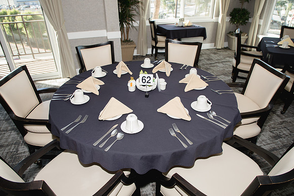 Main Dining Room Empty18