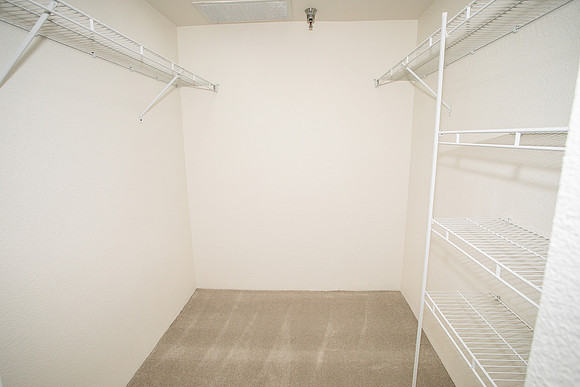 Model Room (3) 16