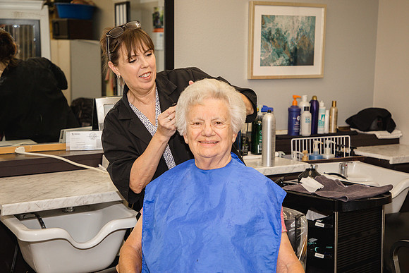 The Salon6