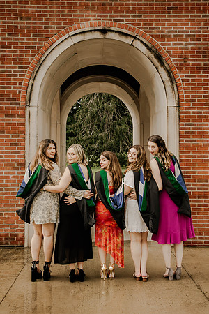 Grad Girls39