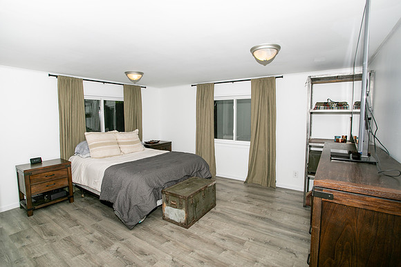 Sumac House28