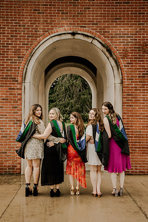 Grad Girls38